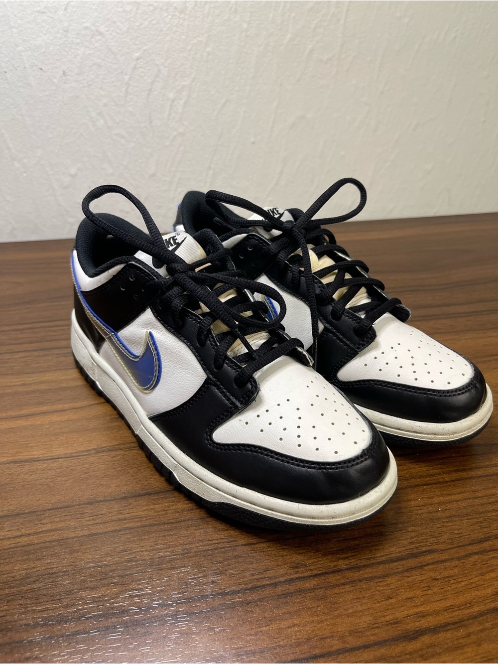 Nike Dunk Low Blue Swoosh Panda Black Sneakers, Size 6.5Y, Women’s 8, Men’s 6.5